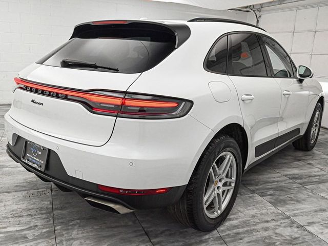 2021 Porsche Macan Base