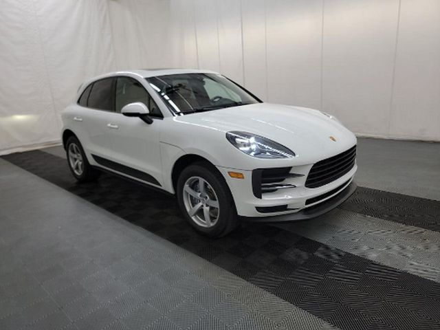 2021 Porsche Macan Base