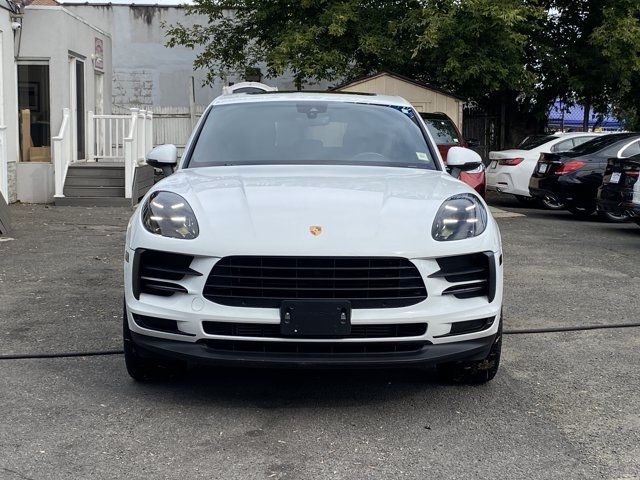 2021 Porsche Macan Base