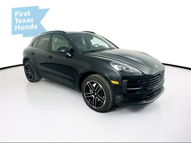 2021 Porsche Macan Base