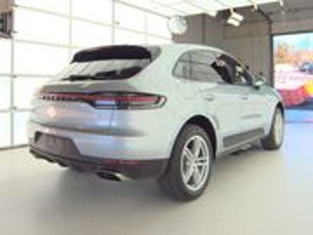 2021 Porsche Macan Base