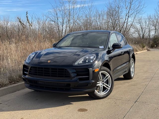 2021 Porsche Macan Base