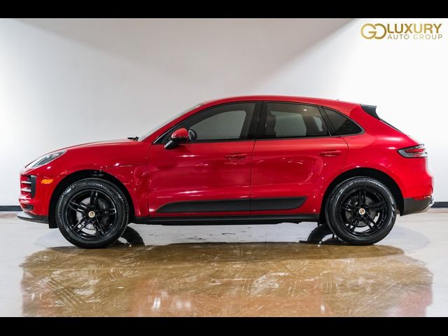 2021 Porsche Macan Base