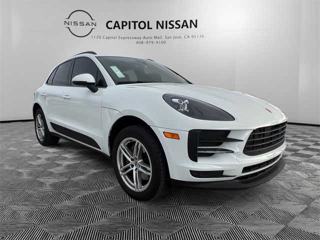 2021 Porsche Macan Base