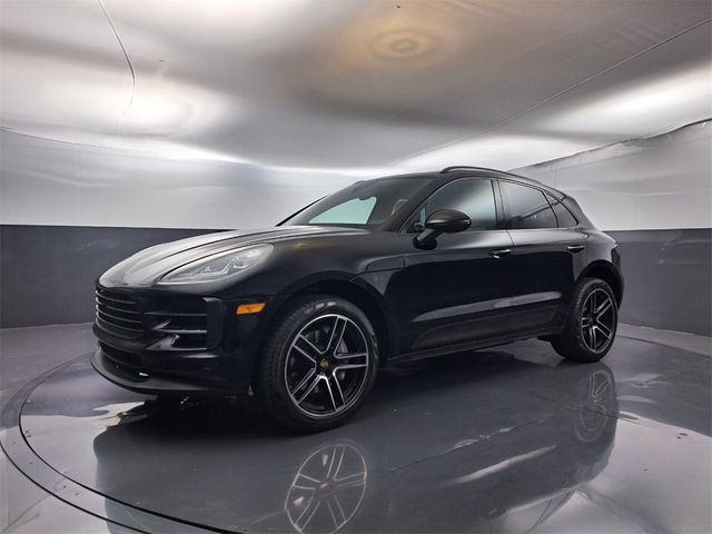 2021 Porsche Macan Base