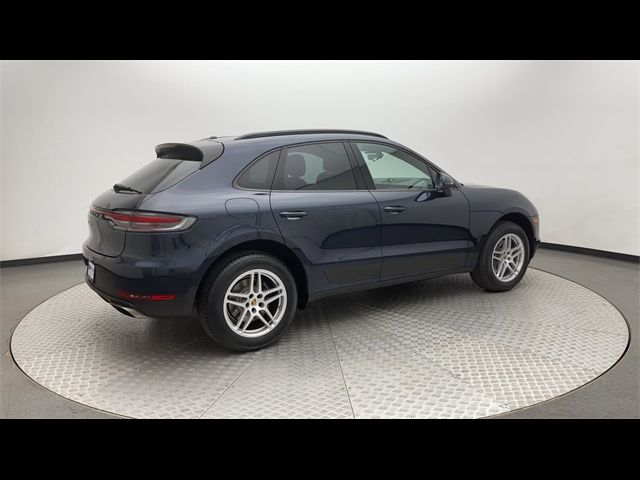 2021 Porsche Macan Base