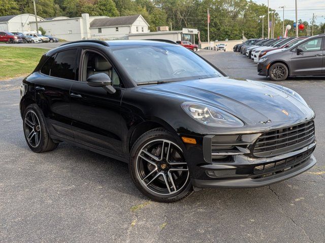 2021 Porsche Macan Base
