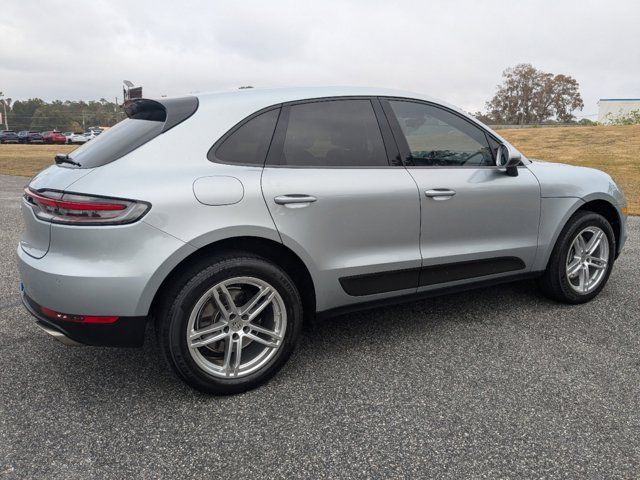 2021 Porsche Macan Base