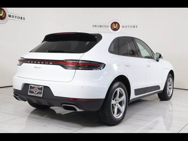 2021 Porsche Macan Base