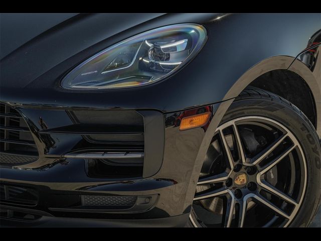 2021 Porsche Macan Base