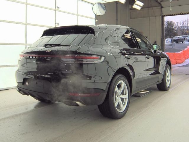 2021 Porsche Macan Base