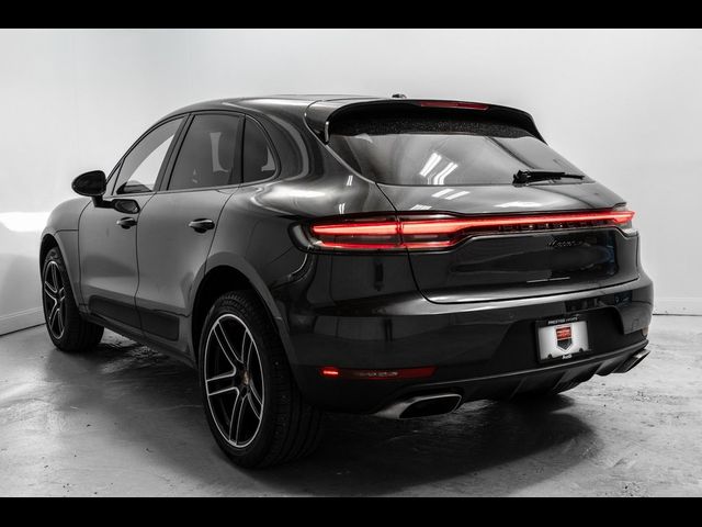 2021 Porsche Macan Base