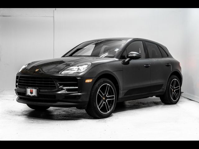 2021 Porsche Macan Base