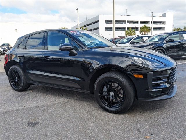 2021 Porsche Macan Base