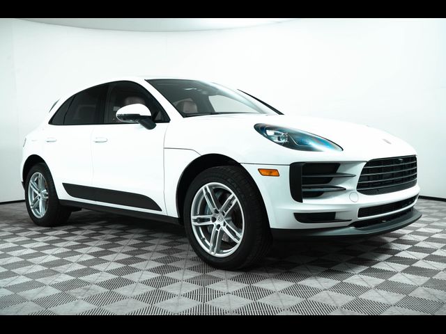 2021 Porsche Macan Base