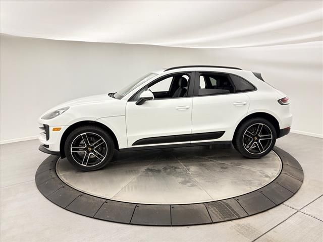 2021 Porsche Macan Base