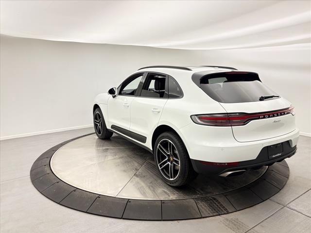 2021 Porsche Macan Base