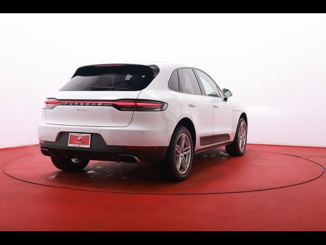 2021 Porsche Macan Base