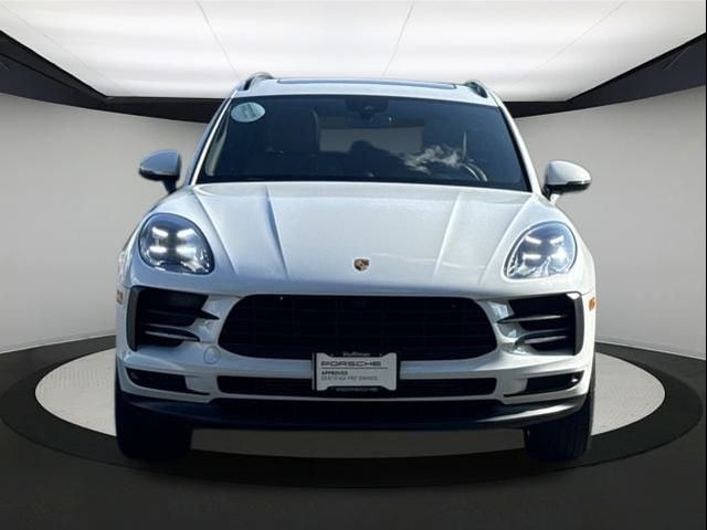 2021 Porsche Macan Base