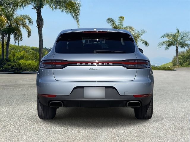 2021 Porsche Macan Base