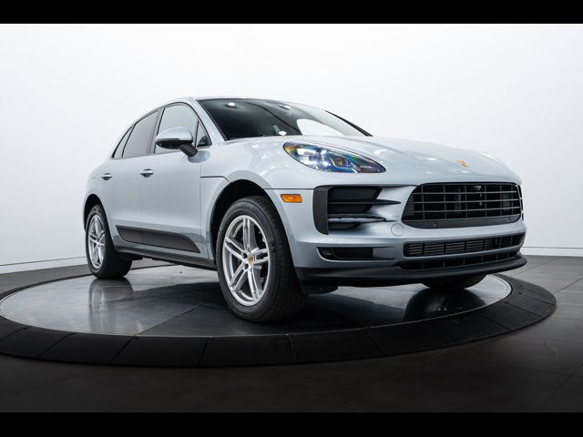 2021 Porsche Macan Base