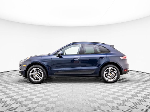 2021 Porsche Macan Base