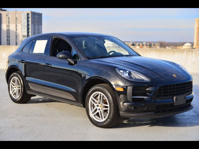 2021 Porsche Macan Base