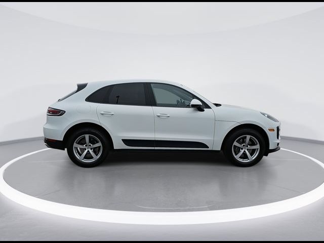 2021 Porsche Macan Base