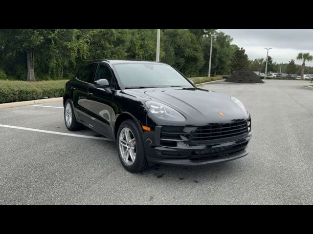 2021 Porsche Macan Base