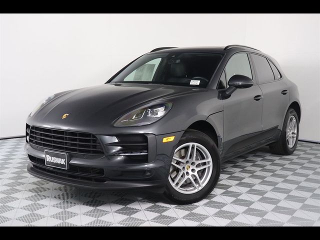 2021 Porsche Macan Base