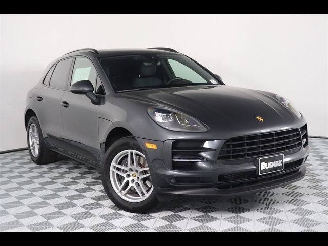 2021 Porsche Macan Base