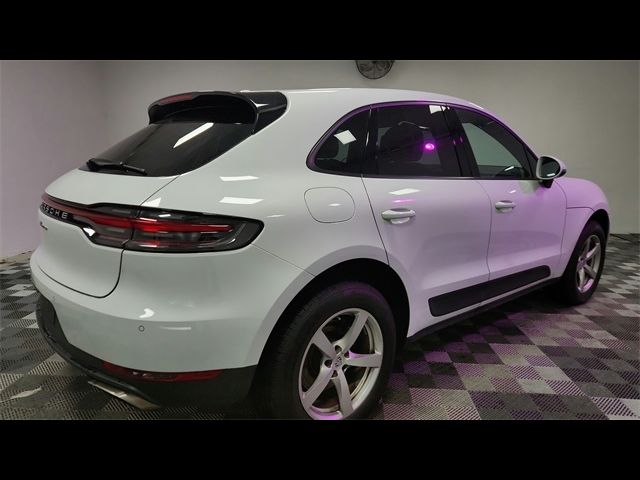 2021 Porsche Macan Base