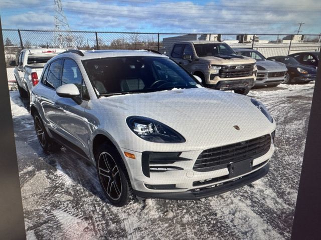 2021 Porsche Macan Base