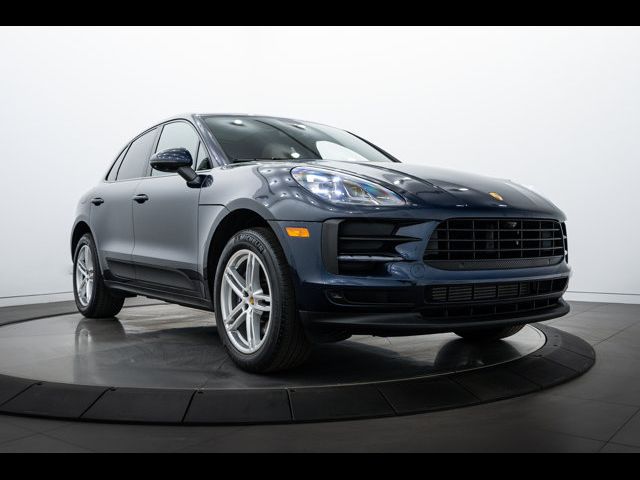 2021 Porsche Macan Base