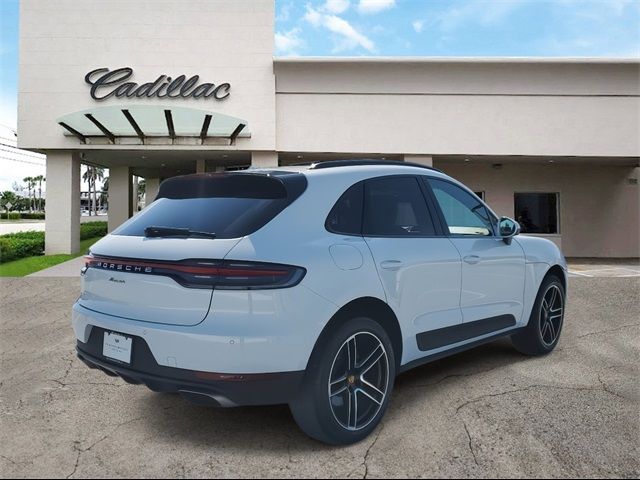 2021 Porsche Macan Base