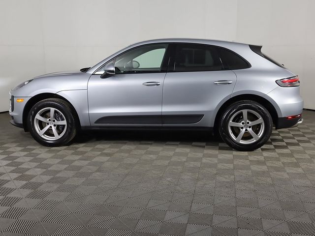 2021 Porsche Macan Base