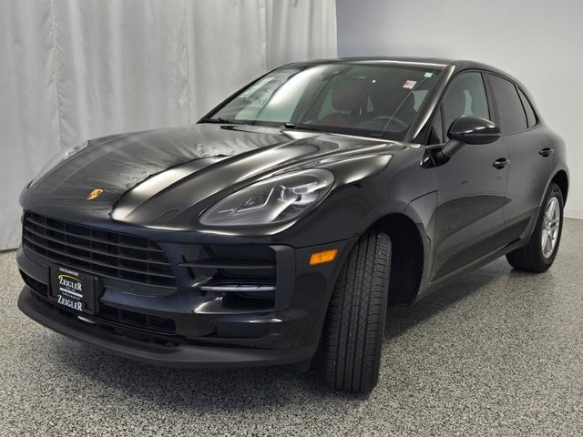 2021 Porsche Macan Base