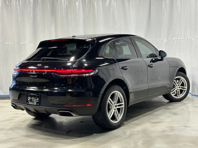 2021 Porsche Macan Base