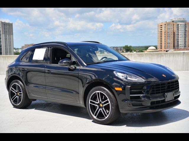 2021 Porsche Macan Base