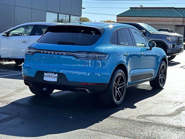 2021 Porsche Macan Base