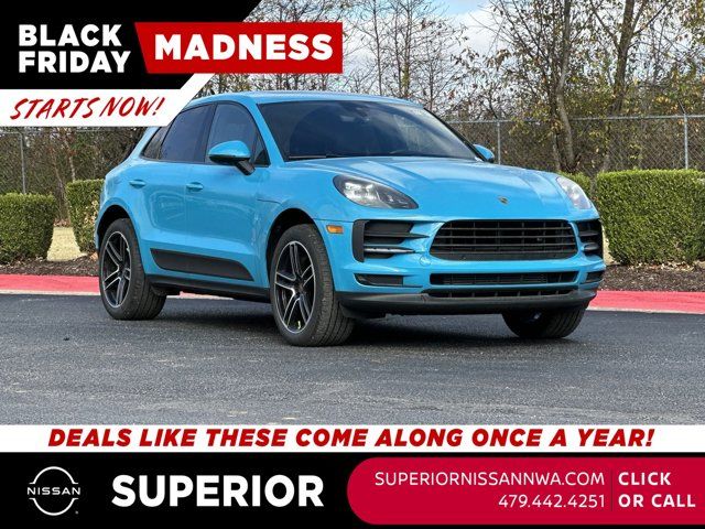 2021 Porsche Macan Base