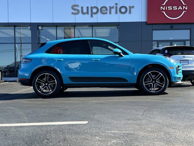 2021 Porsche Macan Base