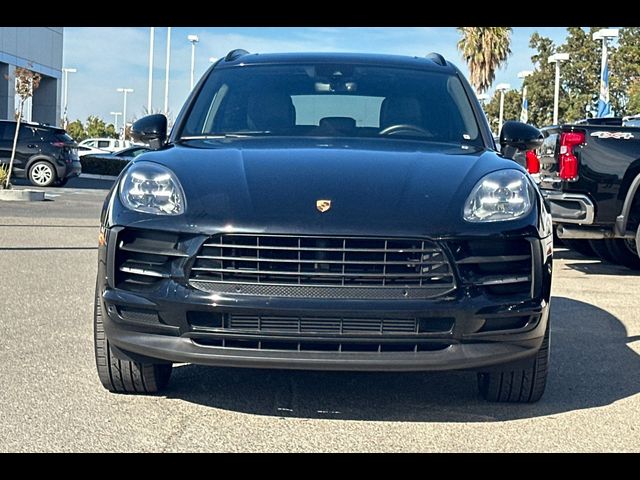 2021 Porsche Macan Base