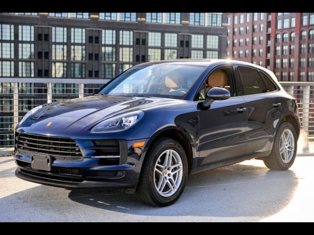 2021 Porsche Macan Base