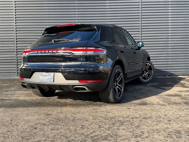 2021 Porsche Macan Base