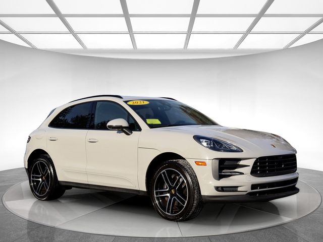 2021 Porsche Macan Base