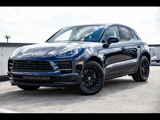 2021 Porsche Macan Base