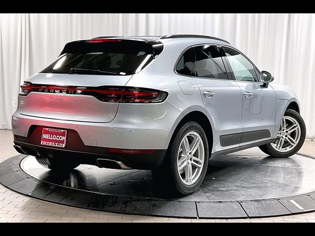 2021 Porsche Macan Base