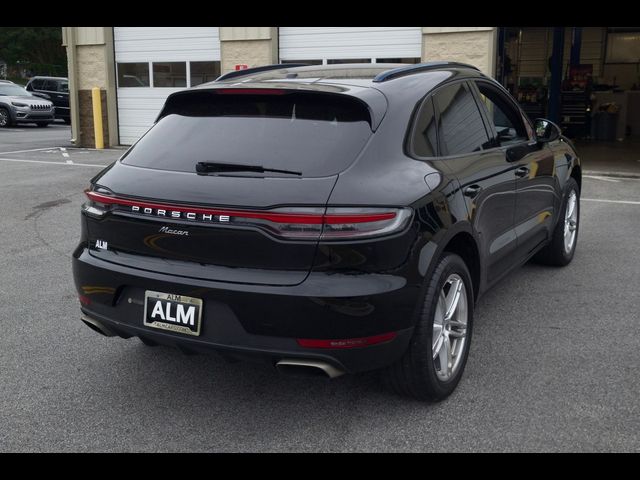 2021 Porsche Macan Base