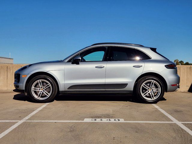 2021 Porsche Macan Base